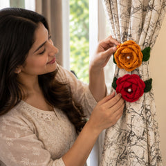 Rose Curtain Holder (Pack of 2) thumbnail 3
